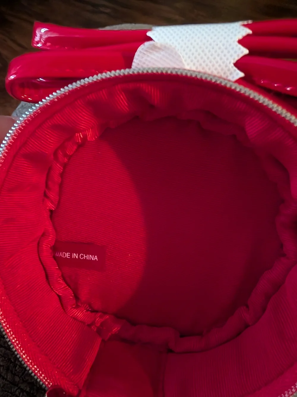Marc Jacobs Round Mini Crossbody Bag – High Gloss Red Patent Style New